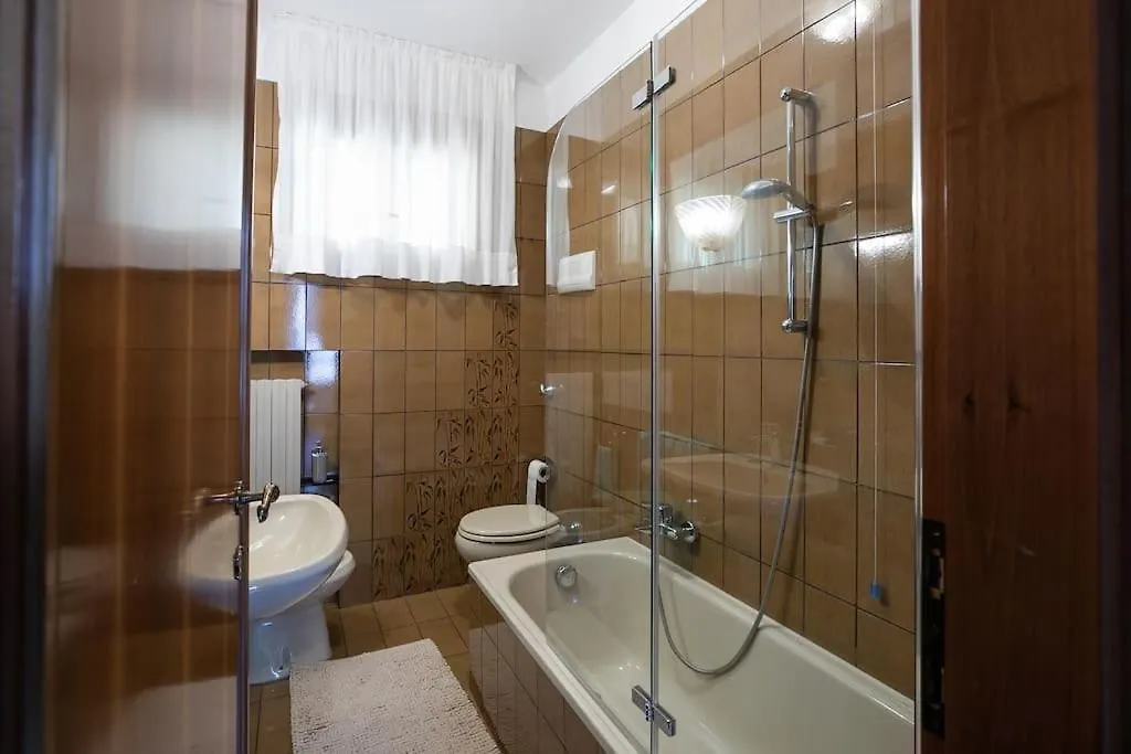 Classy Spacious Apartment Close To St.Mark Square Венеция 0*,  Италия