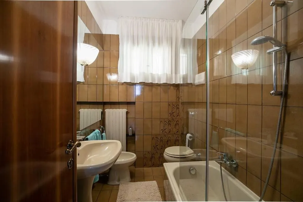 Classy Spacious Apartment Close To St.Mark Square Venise